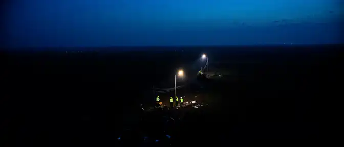 Стихия под контролем: в Ростовской области восстанавливают свет после шторма