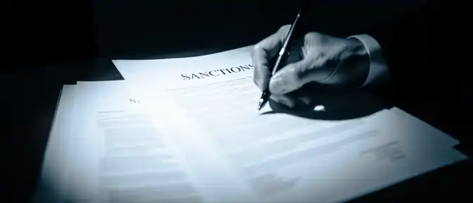 Вашингтон поставил торговых партнеров Ирана перед жестким выбором между Тегераном и американским рынком